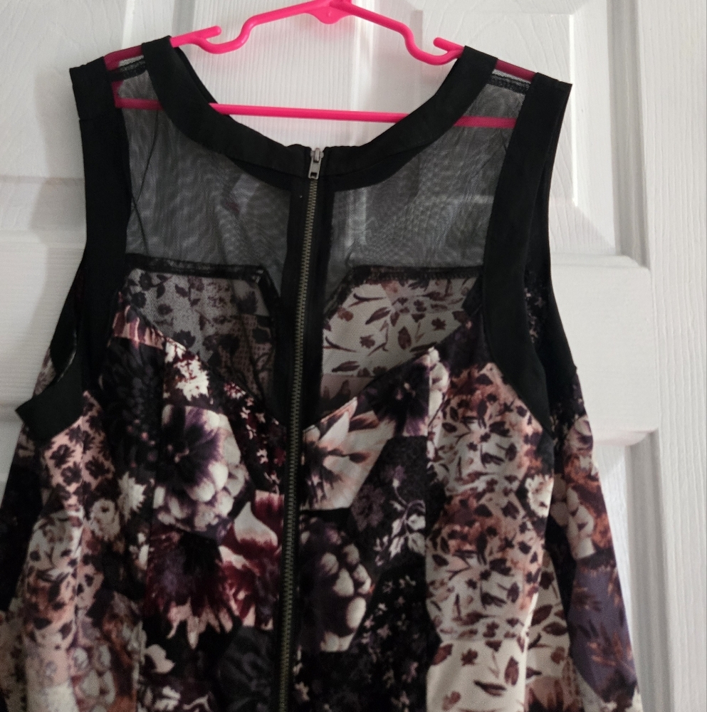 Xhilaration Medium Black and Purple Floral Dress - Picture 3 of 5